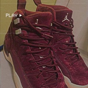 Nike Air Jordan Retro 12 Bordeaux